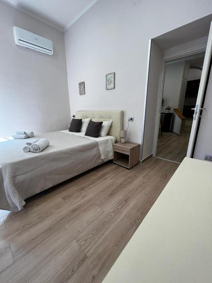 A Casa E Mamma' Leilighet Napoli Eksteriør bilde